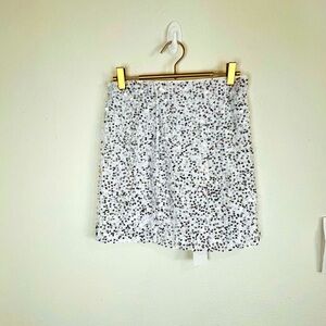 Fashion Women’s Silver Sequin Mini Skirt Size Small Party Glitter Stretch Waist